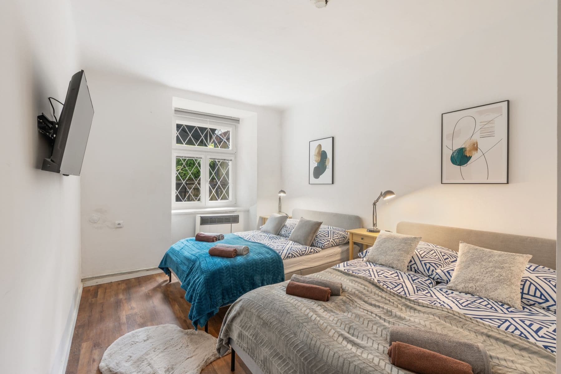 Prenájom bytu 84 m², Moravská, Praha, Praha Prenájom bytu 84 m², Moravská, Praha, Praha