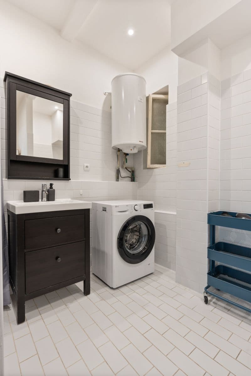 Prenájom bytu 84 m², Moravská, Praha, Praha Prenájom bytu 84 m², Moravská, Praha, Praha