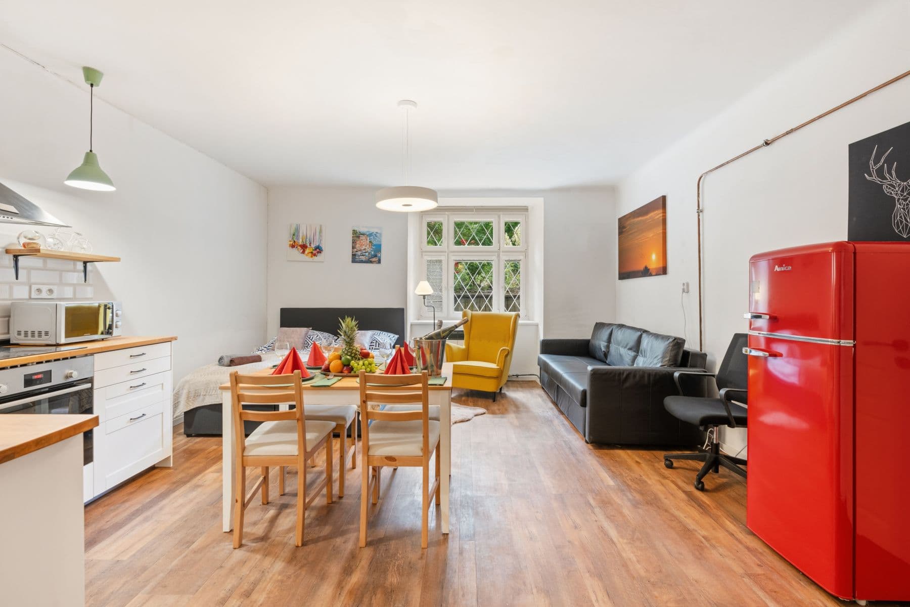 Prenájom bytu 84 m², Moravská, Praha, Praha Prenájom bytu 84 m², Moravská, Praha, Praha