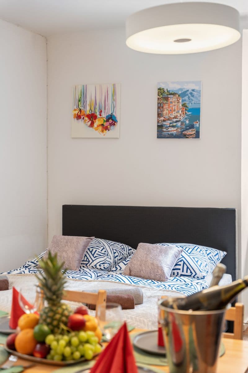 Prenájom bytu 84 m², Moravská, Praha, Praha Prenájom bytu 84 m², Moravská, Praha, Praha