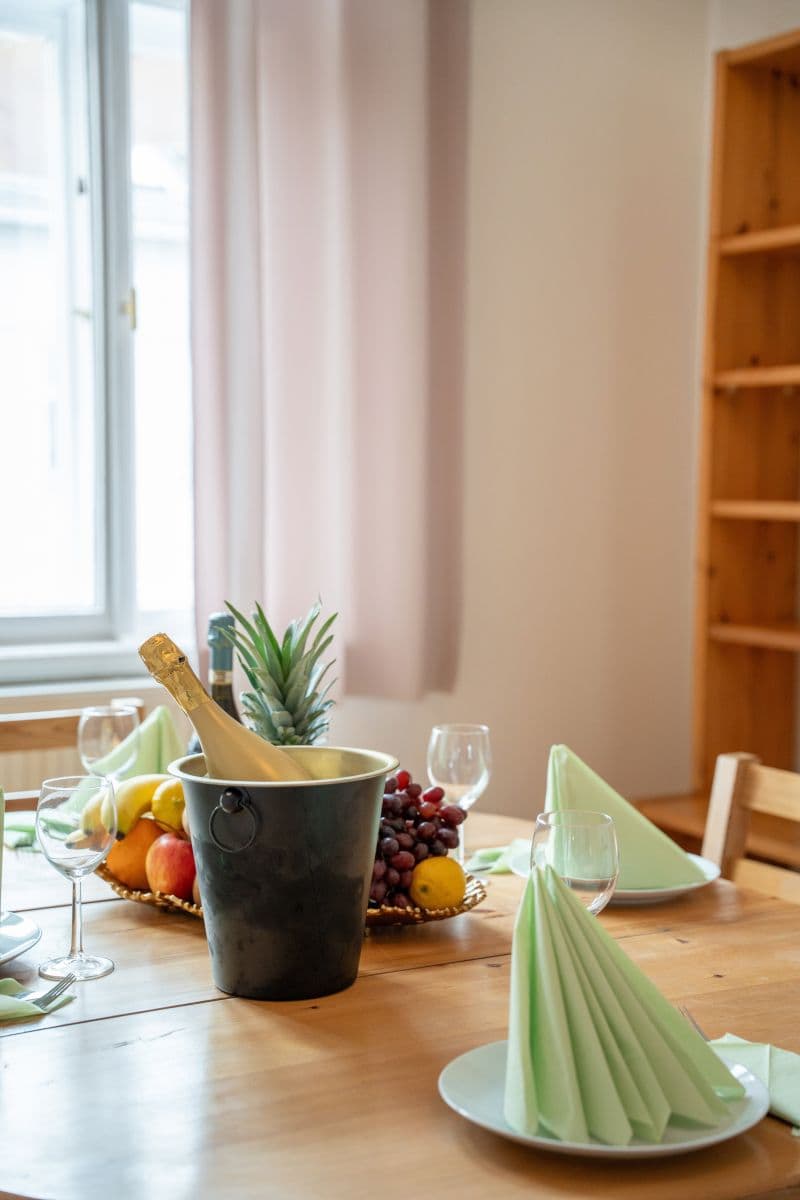 Prenájom bytu 84 m², Milady Horákové, Praha, Praha Prenájom bytu 84 m², Milady Horákové, Praha, Praha
