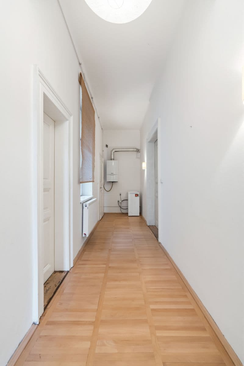 Prenájom bytu 84 m², Milady Horákové, Praha, Praha Prenájom bytu 84 m², Milady Horákové, Praha, Praha
