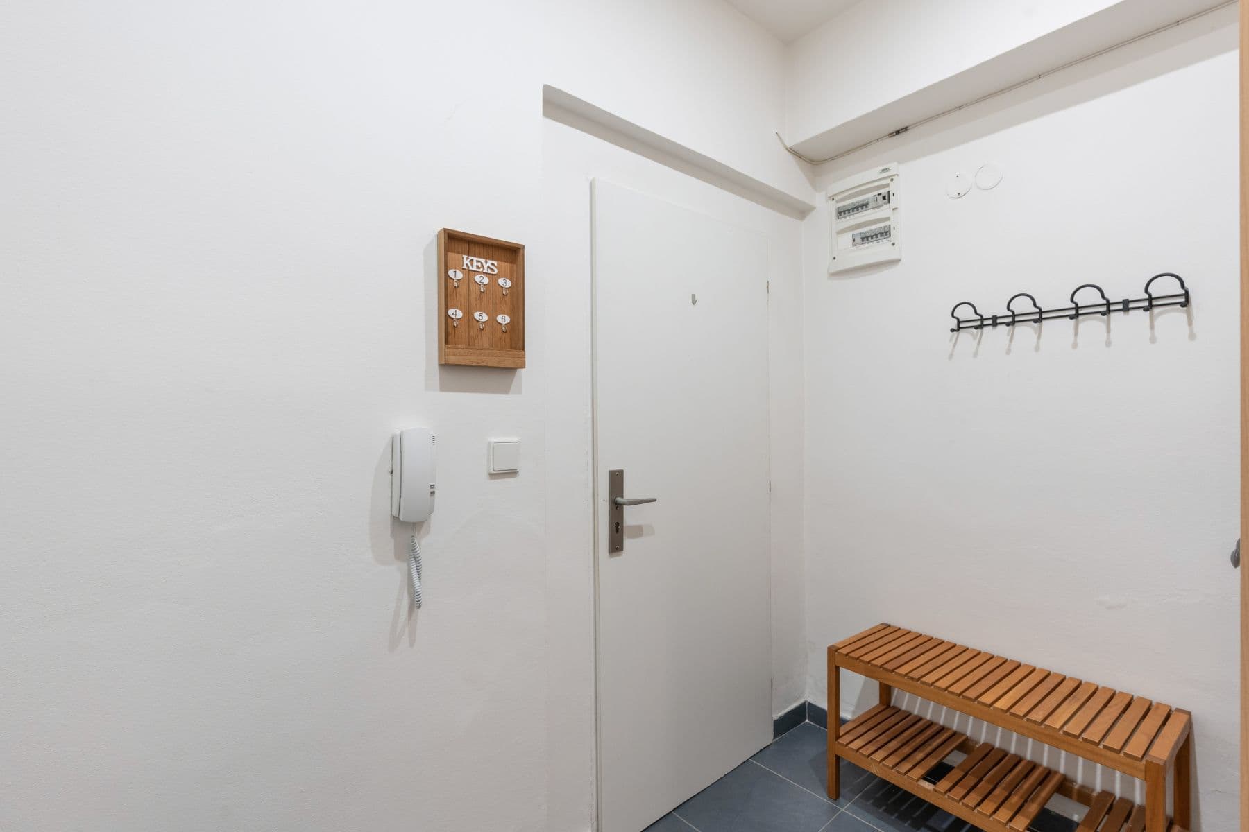 Prenájom bytu 60 m², Košická, Praha, Praha Prenájom bytu 60 m², Košická, Praha, Praha