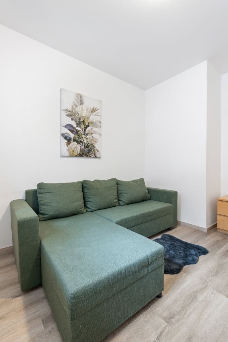 Prenájom bytu 60 m², Košická, Praha, Praha Prenájom bytu 60 m², Košická, Praha, Praha
