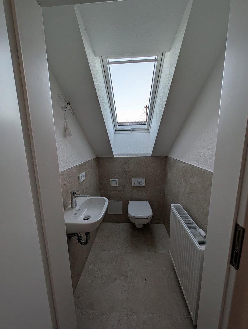 Prenájom bytu 4-izbový 69 m², Karpfenweg 16, Karlsruhe, Bádensko-Wurttembersko Prenájom bytu 4-izbový 69 m², Karpfenweg 16, Karlsruhe, Bádensko-Wurttembersko