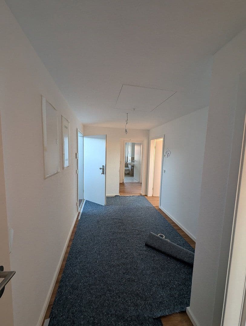 Prenájom bytu 4-izbový 69 m², Karpfenweg 16, Karlsruhe, Bádensko-Wurttembersko Prenájom bytu 4-izbový 69 m², Karpfenweg 16, Karlsruhe, Bádensko-Wurttembersko