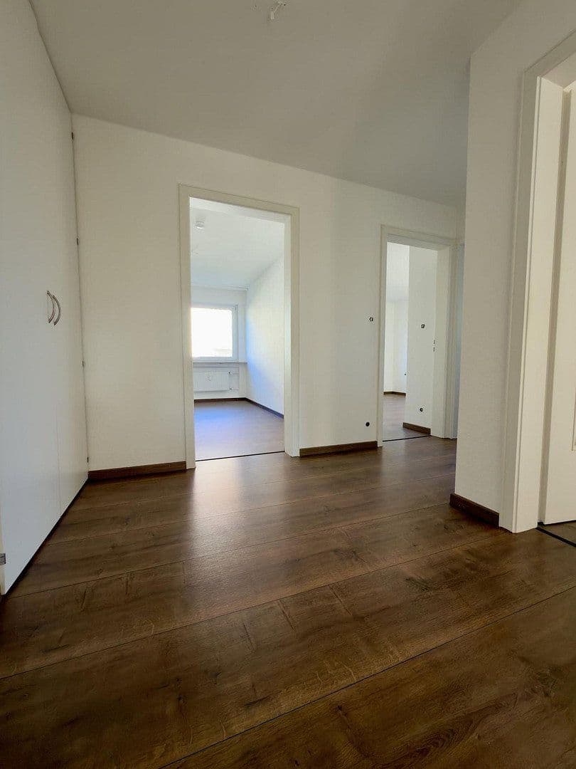 Prenájom bytu 3-izbový 64 m², Kernen im Remstal, Bádensko-Wurttembersko Prenájom bytu 3-izbový 64 m², Kernen im Remstal, Bádensko-Wurttembersko