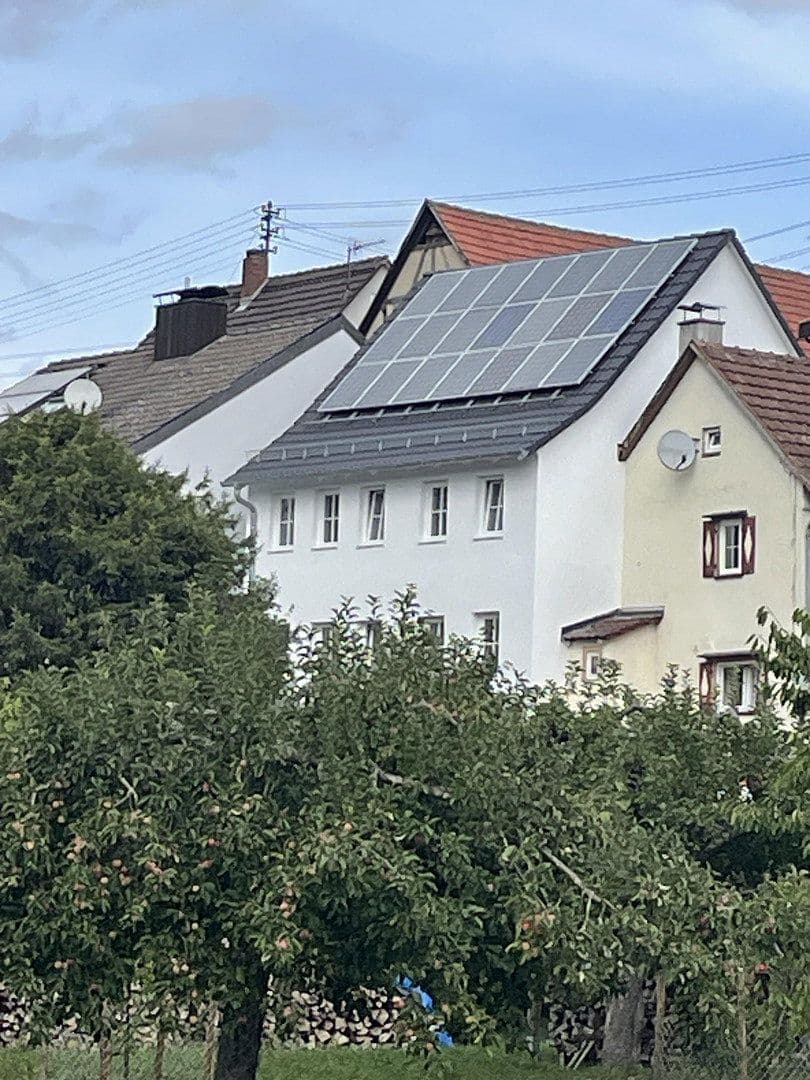 Prenájom domu 115 m², pozemok 84 m², Zum Brünnle 19, Tauberbischofsheim, Bádensko-Wurttembersko Prenájom domu 115 m², pozemok 84 m², Zum Brünnle 19, Tauberbischofsheim, Bádensko-Wurttembersko