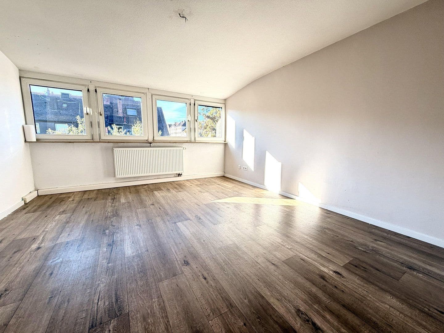 Predaj bytu 4-izbový 85 m², Herzog-Berhnhard-Straße 134, Nürnberg, Bavorsko Predaj bytu 4-izbový 85 m², Herzog-Berhnhard-Straße 134, Nürnberg, Bavorsko