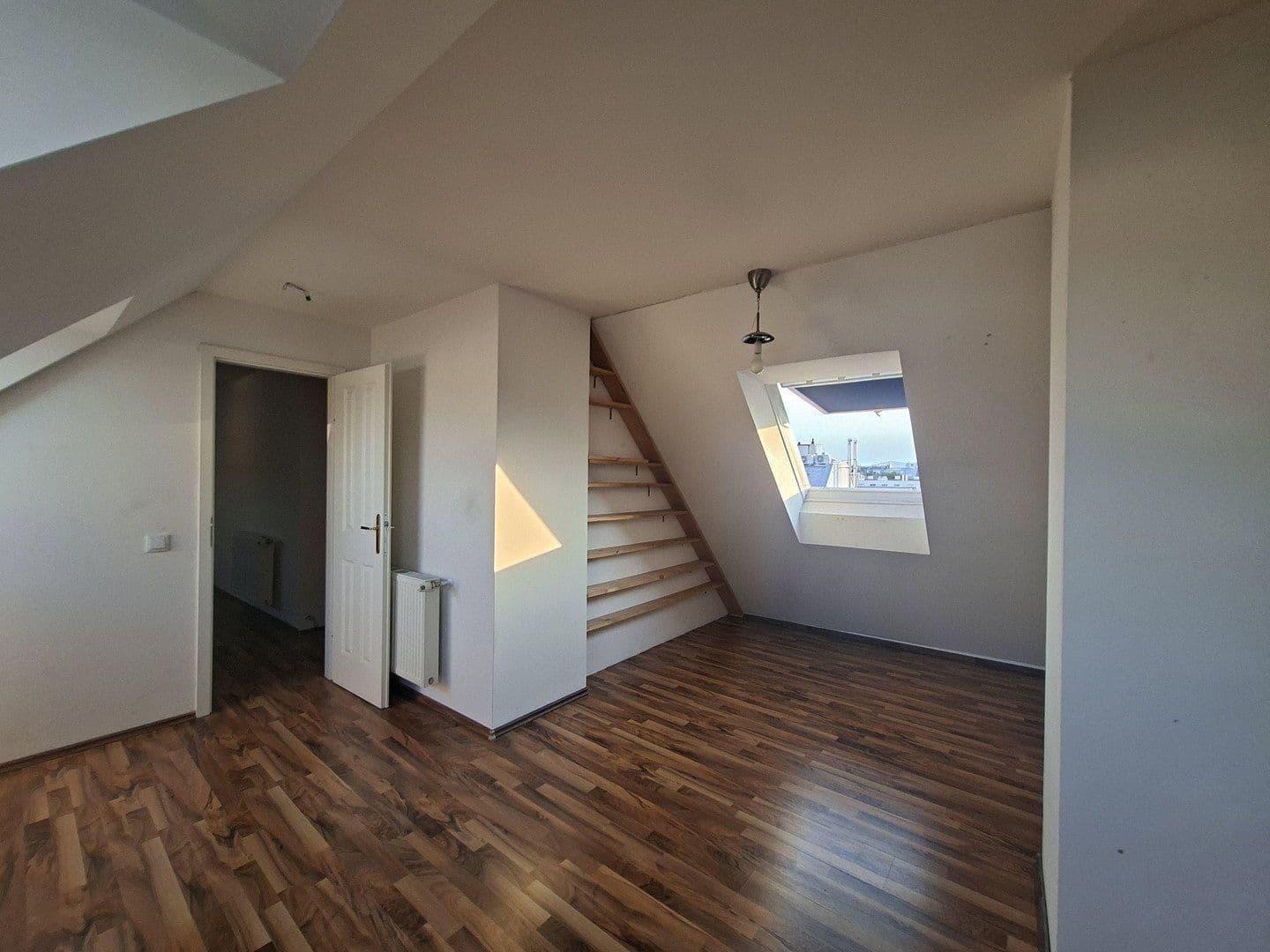 Predaj bytu 7-izbový 190 m², Wien, Viedeň Predaj bytu 7-izbový 190 m², Wien, Viedeň