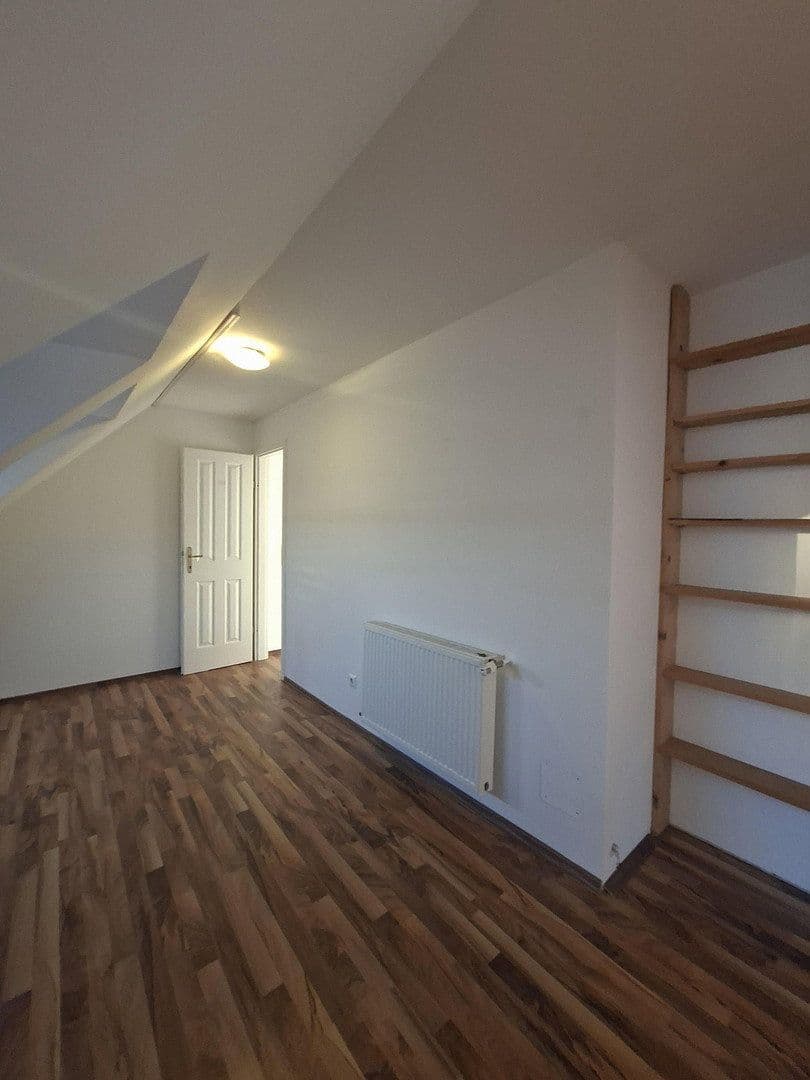 Predaj bytu 7-izbový 190 m², Wien, Viedeň Predaj bytu 7-izbový 190 m², Wien, Viedeň
