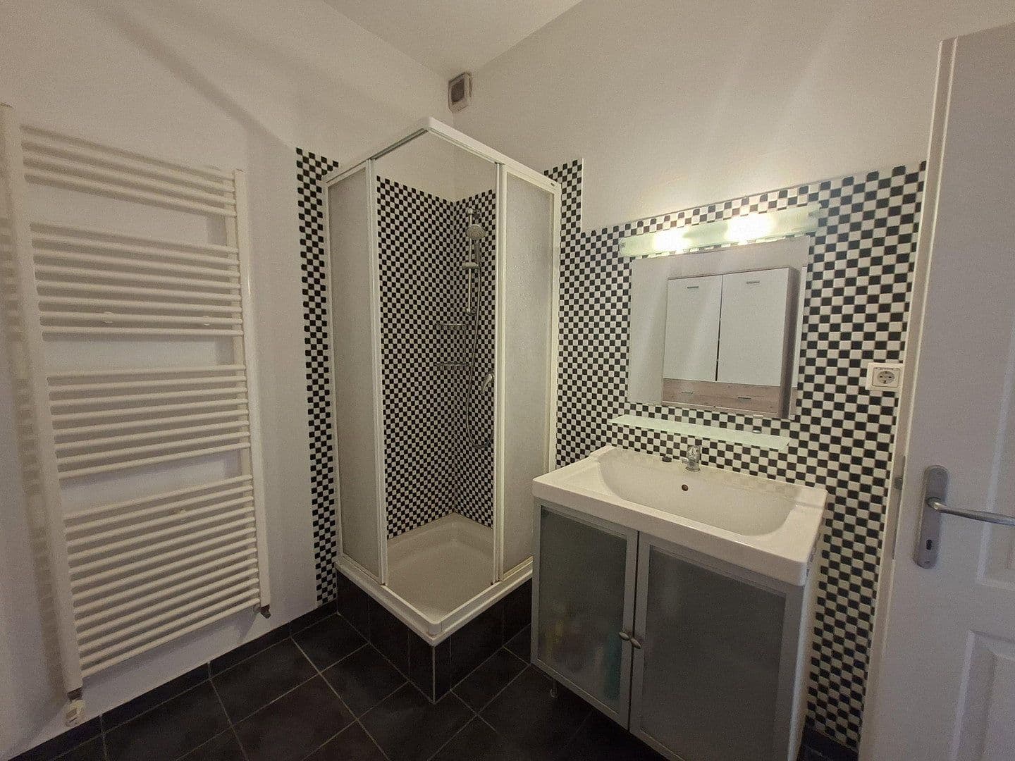 Predaj bytu 7-izbový 190 m², Wien, Viedeň Predaj bytu 7-izbový 190 m², Wien, Viedeň