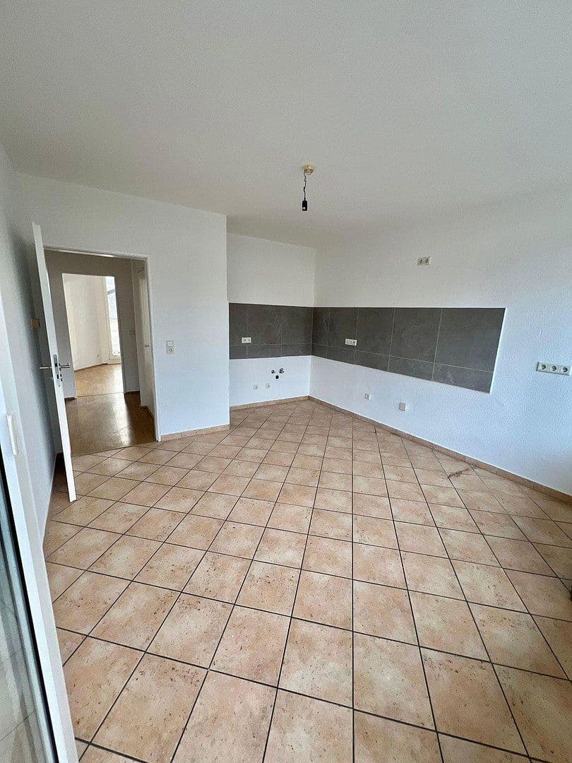 Prenájom bytu 3-izbový 70 m², Am Brögel 4, Wuppertal, Severné Porýnie - Westfálsko Prenájom bytu 3-izbový 70 m², Am Brögel 4, Wuppertal, Severné Porýnie - Westfálsko