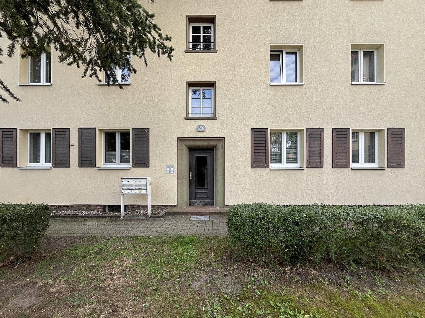 Predaj domu 439 m², Delitzscher Landstraße 69, Leipzig, Sasko Predaj domu 439 m², Delitzscher Landstraße 69, Leipzig, Sasko