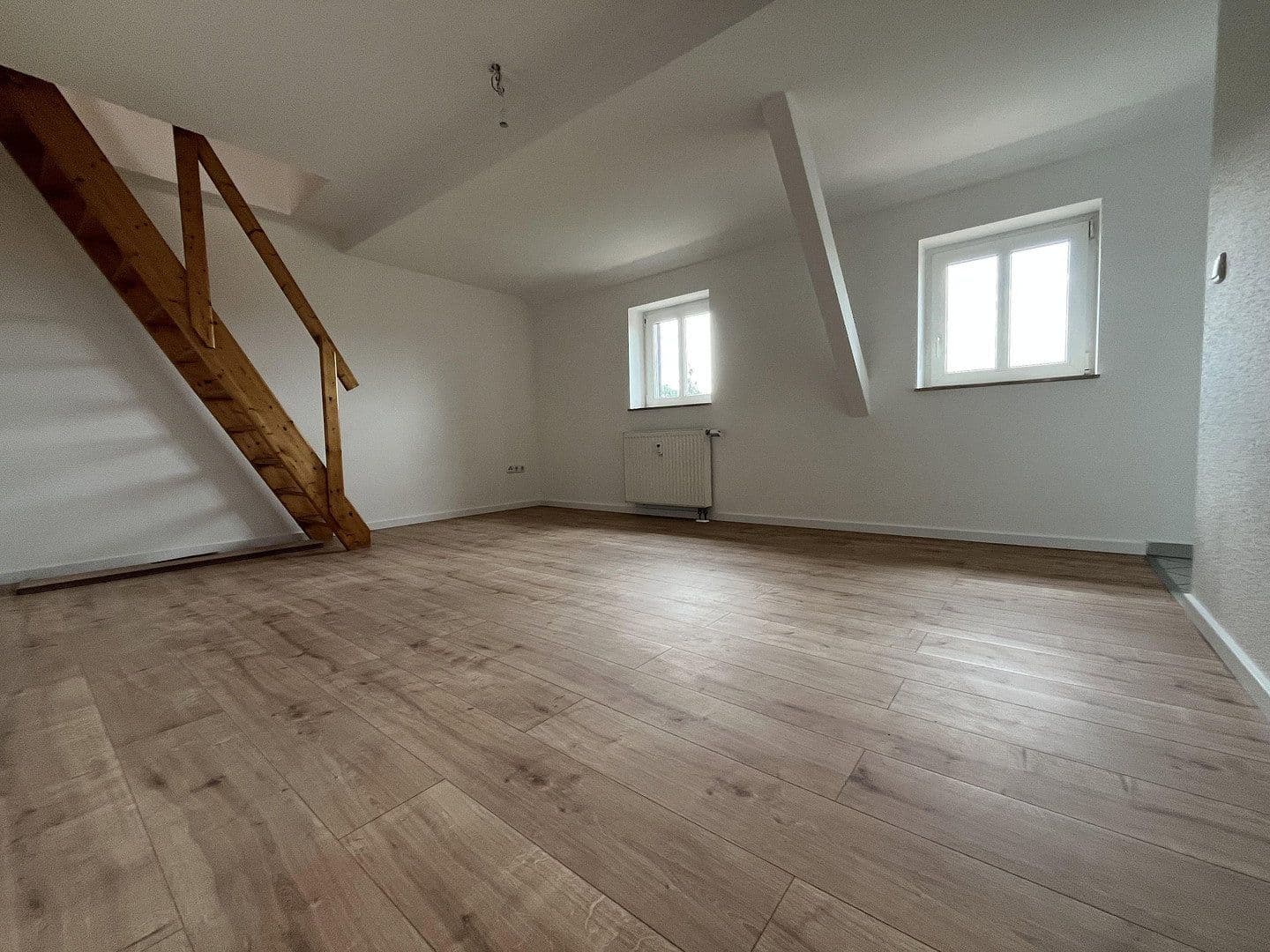 Predaj domu 439 m², Delitzscher Landstraße 69, Leipzig, Sasko Predaj domu 439 m², Delitzscher Landstraße 69, Leipzig, Sasko