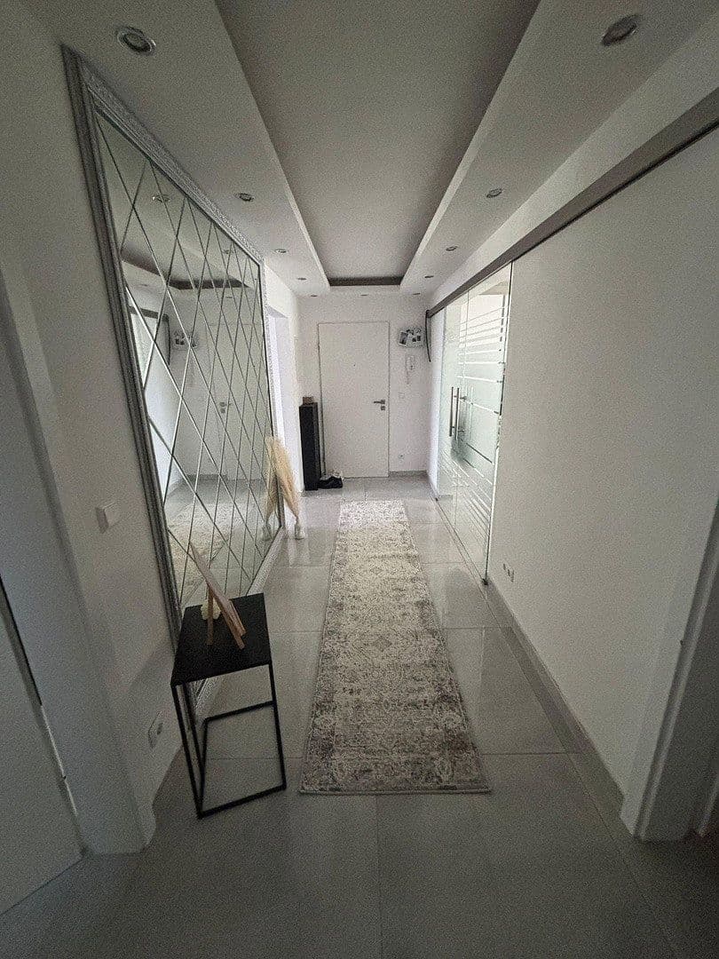 Prenájom bytu 4-izbový 80 m², Obereisesheimerstr 27, Heilbronn, Bádensko-Wurttembersko Prenájom bytu 4-izbový 80 m², Obereisesheimerstr 27, Heilbronn, Bádensko-Wurttembersko