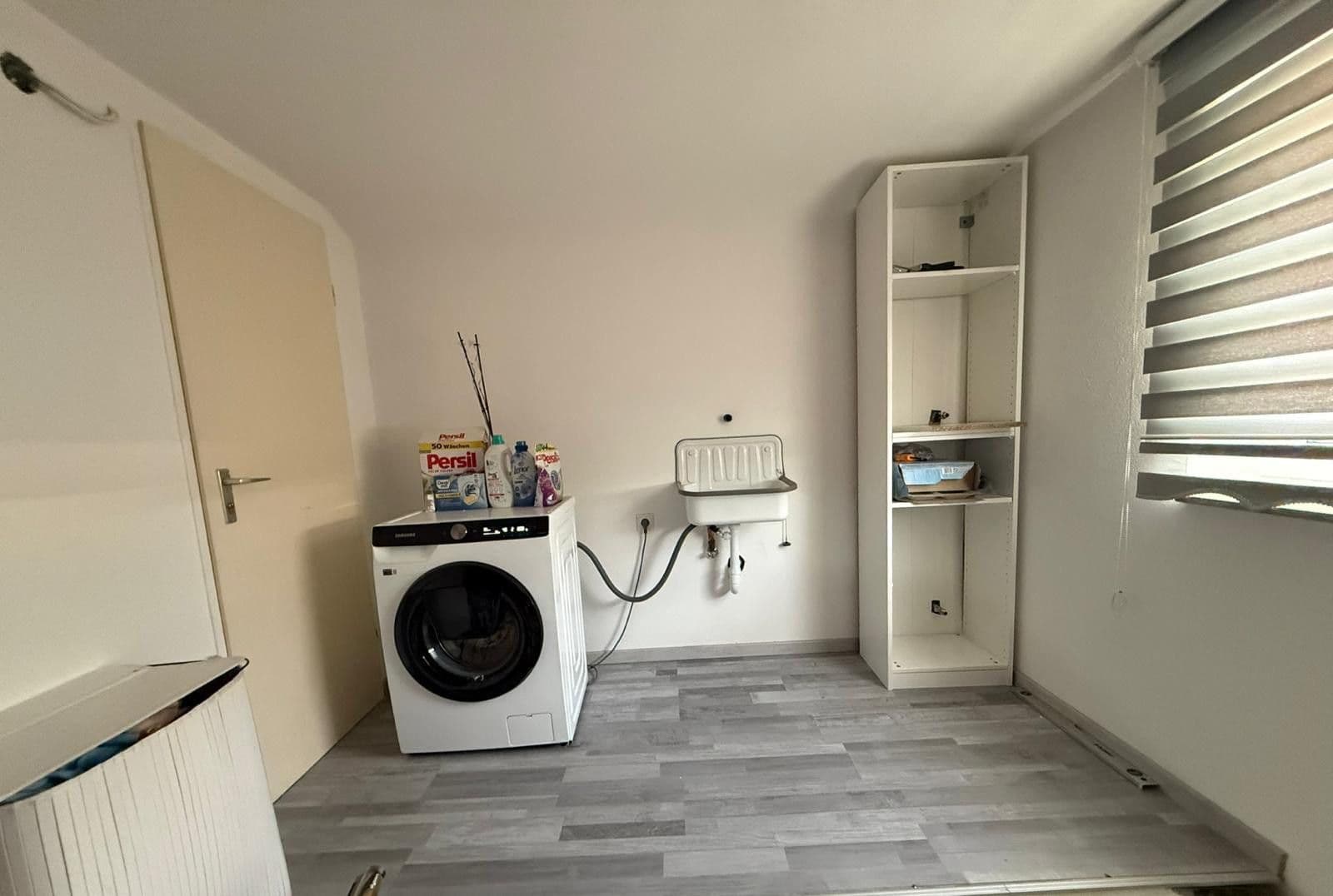 Prenájom bytu 4-izbový 80 m², Obereisesheimerstr 27, Heilbronn, Bádensko-Wurttembersko Prenájom bytu 4-izbový 80 m², Obereisesheimerstr 27, Heilbronn, Bádensko-Wurttembersko