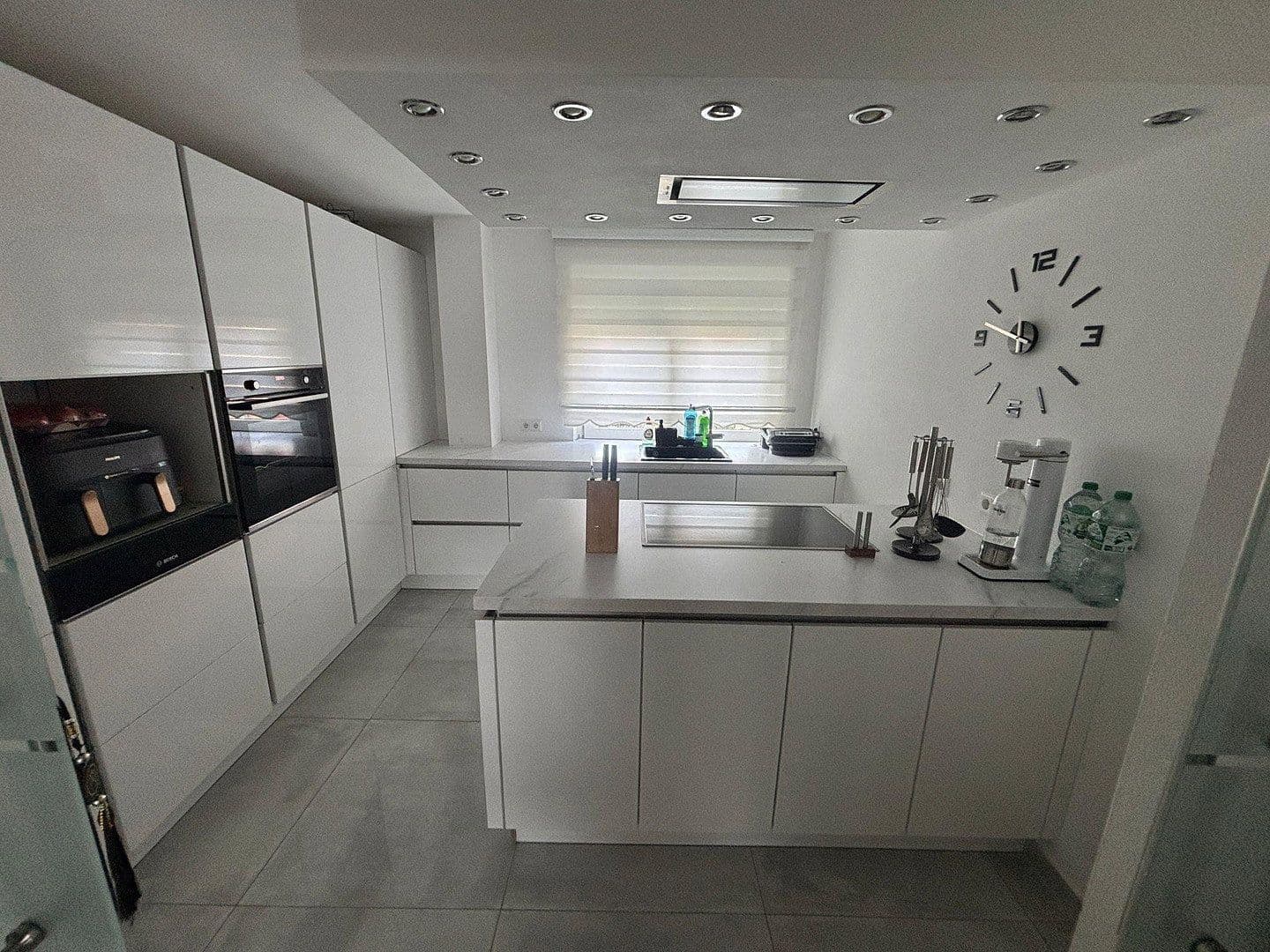 Prenájom bytu 4-izbový 80 m², Obereisesheimerstr 27, Heilbronn, Bádensko-Wurttembersko Prenájom bytu 4-izbový 80 m², Obereisesheimerstr 27, Heilbronn, Bádensko-Wurttembersko