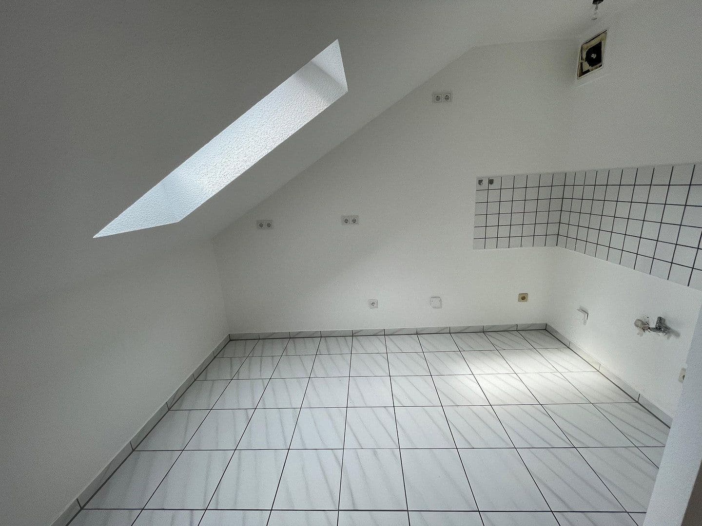Prenájom bytu 2-izbový 53 m², Berneckerstr. 1, Bochum, Severné Porýnie - Westfálsko Prenájom bytu 2-izbový 53 m², Berneckerstr. 1, Bochum, Severné Porýnie - Westfálsko