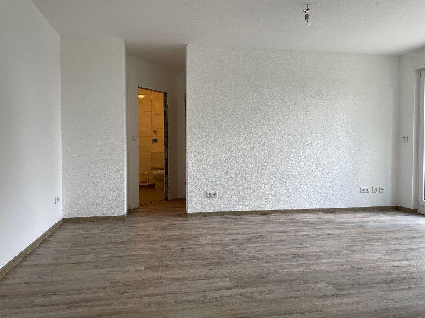 Prenájom bytu 2-izbový 53 m², Berneckerstr. 1, Bochum, Severné Porýnie - Westfálsko Prenájom bytu 2-izbový 53 m², Berneckerstr. 1, Bochum, Severné Porýnie - Westfálsko
