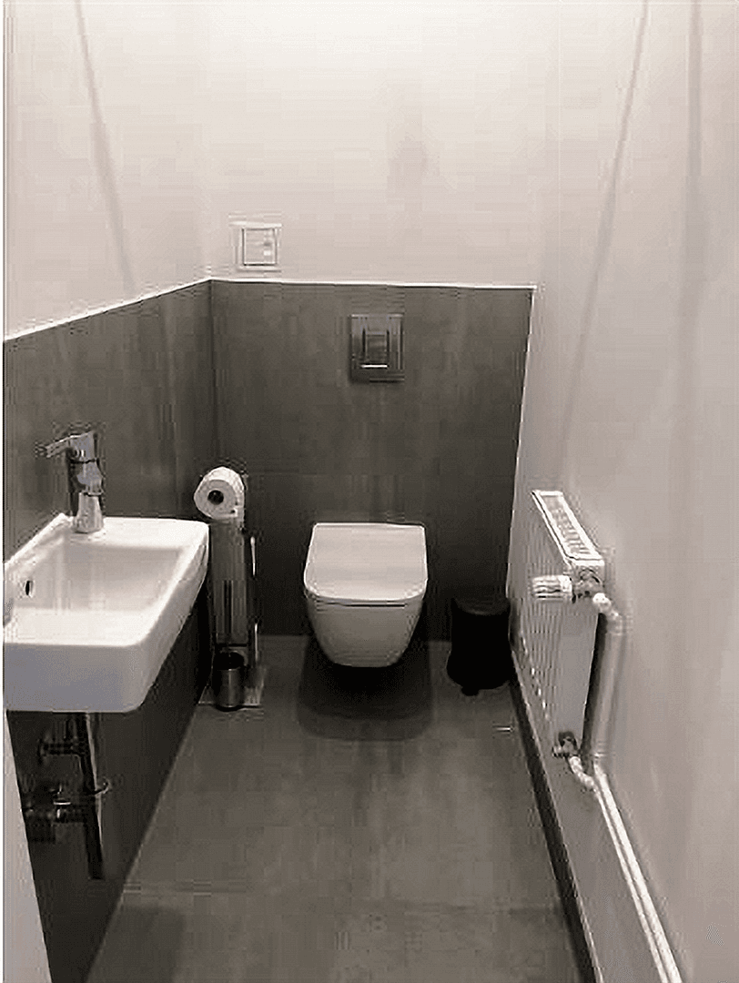 Prenájom bytu 1-izbový 42 m², 13349, Berlín Prenájom bytu 1-izbový 42 m², 13349, Berlín