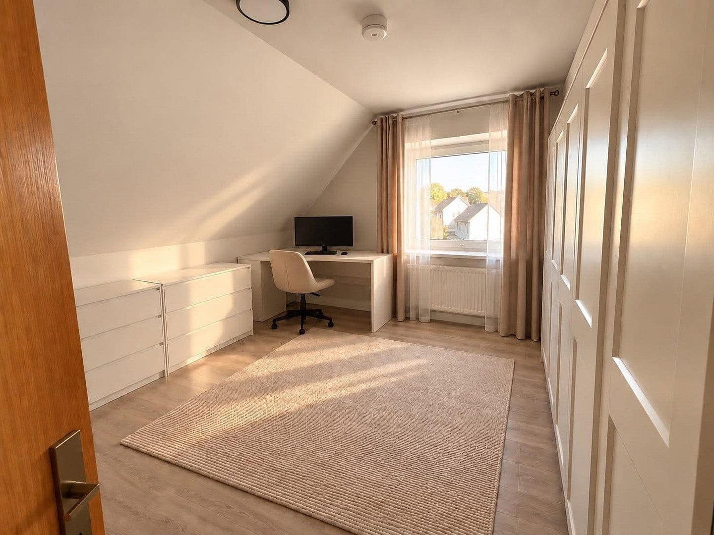 Predaj domu 175 m², pozemok 842 m², Nienburg/Weser, Dolné Sasko Predaj domu 175 m², pozemok 842 m², Nienburg/Weser, Dolné Sasko