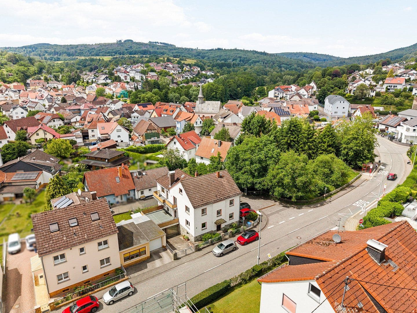 Predaj domu 213 m², pozemok 399 m², Königsteiner Straße 9, Eppstein, Hesensko Predaj domu 213 m², pozemok 399 m², Königsteiner Straße 9, Eppstein, Hesensko
