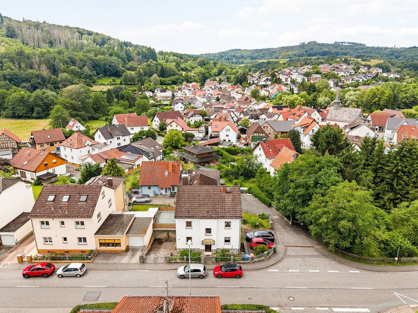 Predaj domu 213 m², pozemok 399 m², Königsteiner Straße 9, Eppstein, Hesensko Predaj domu 213 m², pozemok 399 m², Königsteiner Straße 9, Eppstein, Hesensko