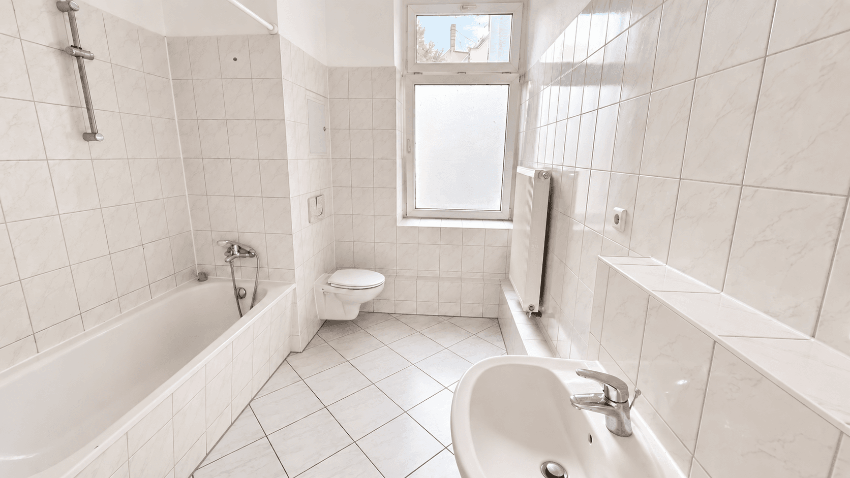 Prenájom bytu 3-izbový 83 m², Leipzig, Sasko Prenájom bytu 3-izbový 83 m², Leipzig, Sasko