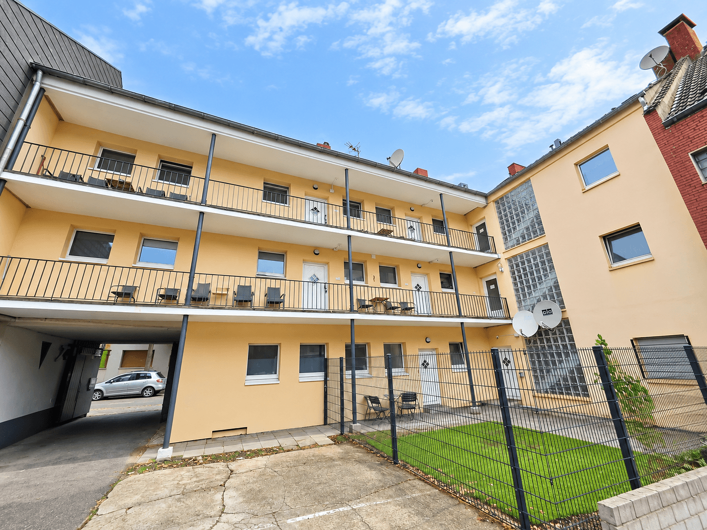 Predaj domu 486 m², pozemok 328 m², Duisburg, Severné Porýnie - Westfálsko Predaj domu 486 m², pozemok 328 m², Duisburg, Severné Porýnie - Westfálsko