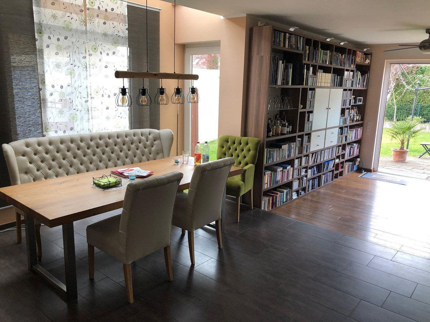 Predaj domu 223 m², pozemok 480 m², Schlebuscher Heide 8, Leverkusen, Severné Porýnie - Westfálsko Predaj domu 223 m², pozemok 480 m², Schlebuscher Heide 8, Leverkusen, Severné Porýnie - Westfálsko