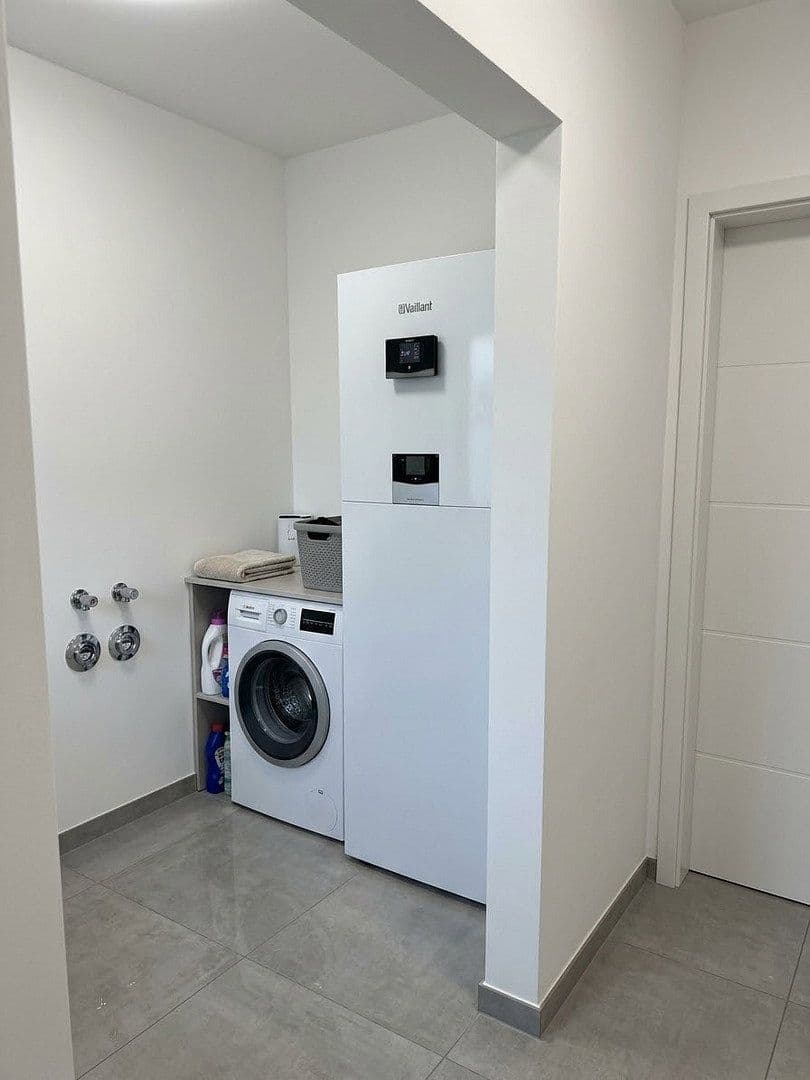 Prenájom bytu 2-izbový 57 m², Am Hopfengarten 76, Magdeburg, Sasko-Anhaltsko Prenájom bytu 2-izbový 57 m², Am Hopfengarten 76, Magdeburg, Sasko-Anhaltsko