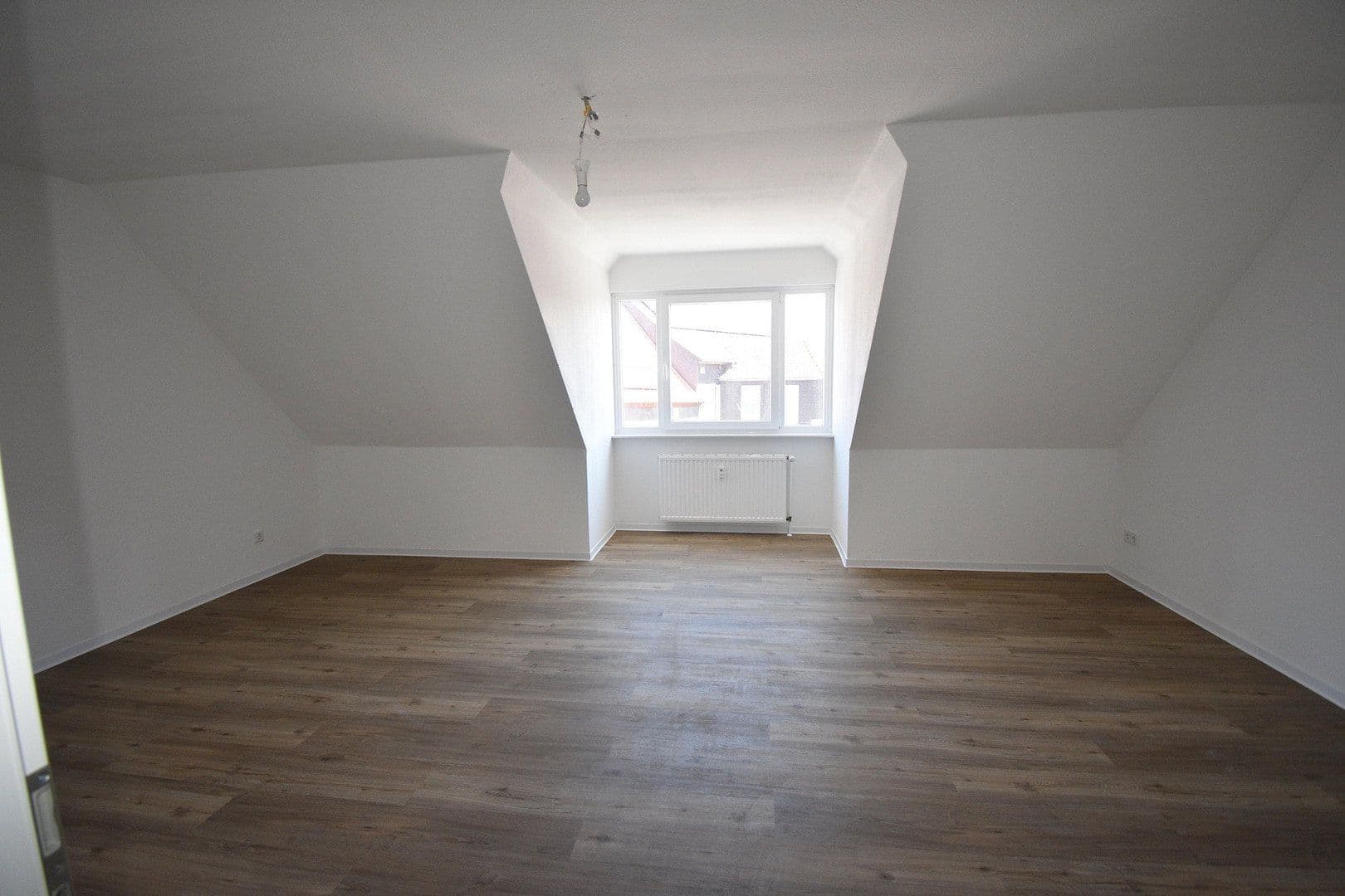 Prenájom bytu 1-izbový 36 m², Braunschweiger Str. 38, Schöppenstedt, Dolné Sasko Prenájom bytu 1-izbový 36 m², Braunschweiger Str. 38, Schöppenstedt, Dolné Sasko