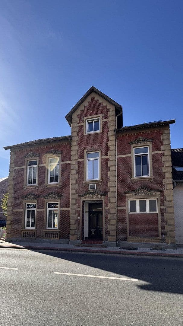 Predaj domu 586 m², pozemok 1.326 m², Riede, Dolné Sasko Predaj domu 586 m², pozemok 1.326 m², Riede, Dolné Sasko