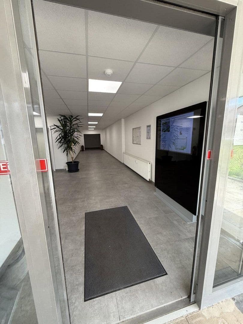 Prenájom kancelárie 22 m², Dieselstrasse 1, Rottenburg a. d. Laaber, Bavorsko Prenájom kancelárie 22 m², Dieselstrasse 1, Rottenburg a. d. Laaber, Bavorsko