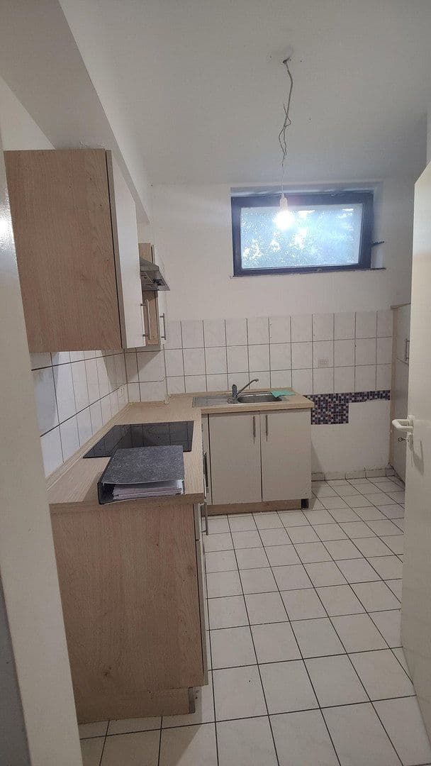 Prenájom bytu 2-izbový 65 m², Gröpelinger Heerstraße 328, Bremen, Brémy Prenájom bytu 2-izbový 65 m², Gröpelinger Heerstraße 328, Bremen, Brémy