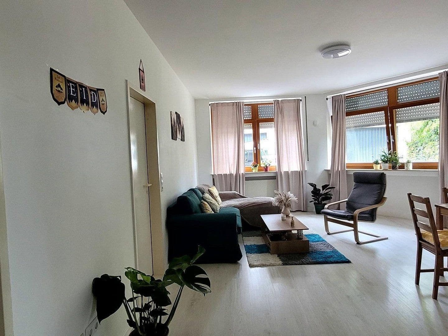 Prenájom bytu 2-izbový 65 m², Gröpelinger Heerstraße 328, Bremen, Brémy Prenájom bytu 2-izbový 65 m², Gröpelinger Heerstraße 328, Bremen, Brémy
