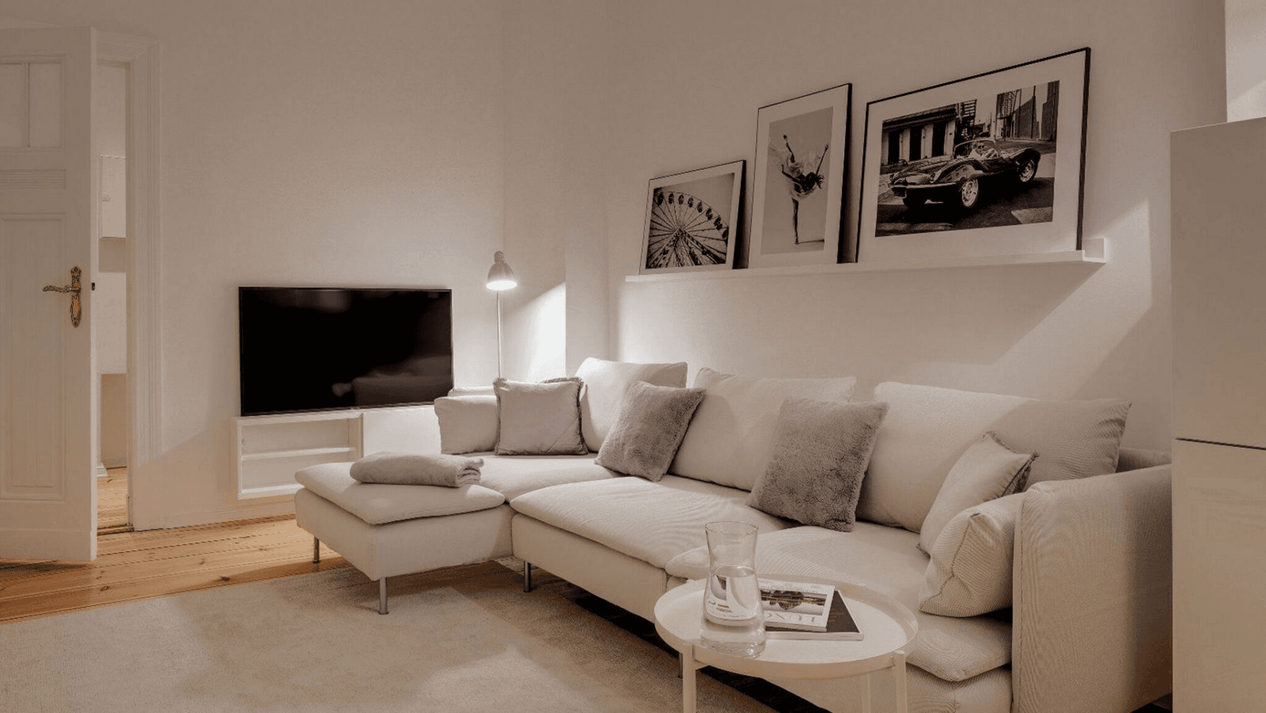 Prenájom bytu 2-izbový 63 m², 10555, Berlín Prenájom bytu 2-izbový 63 m², 10555, Berlín
