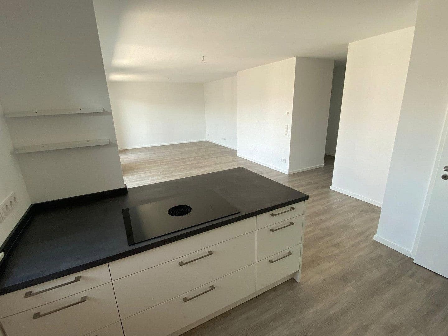 Predaj bytu 3-izbový 99 m², Aschaffenburg, Bavorsko Predaj bytu 3-izbový 99 m², Aschaffenburg, Bavorsko