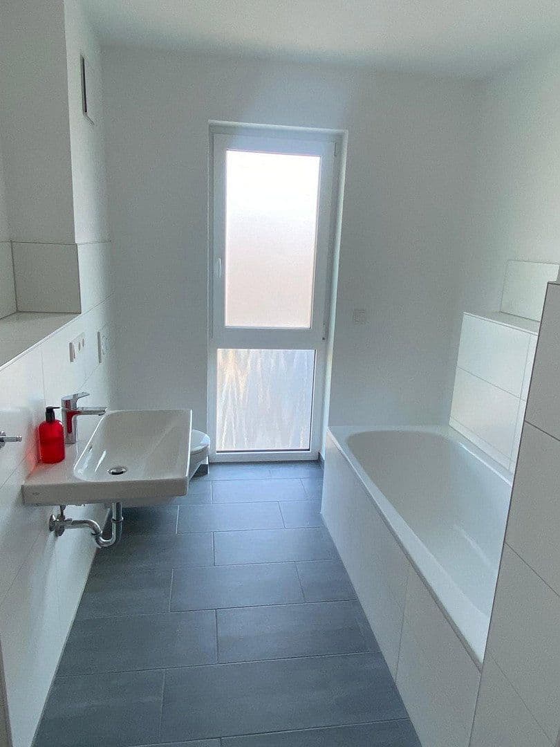 Predaj bytu 3-izbový 99 m², Aschaffenburg, Bavorsko Predaj bytu 3-izbový 99 m², Aschaffenburg, Bavorsko