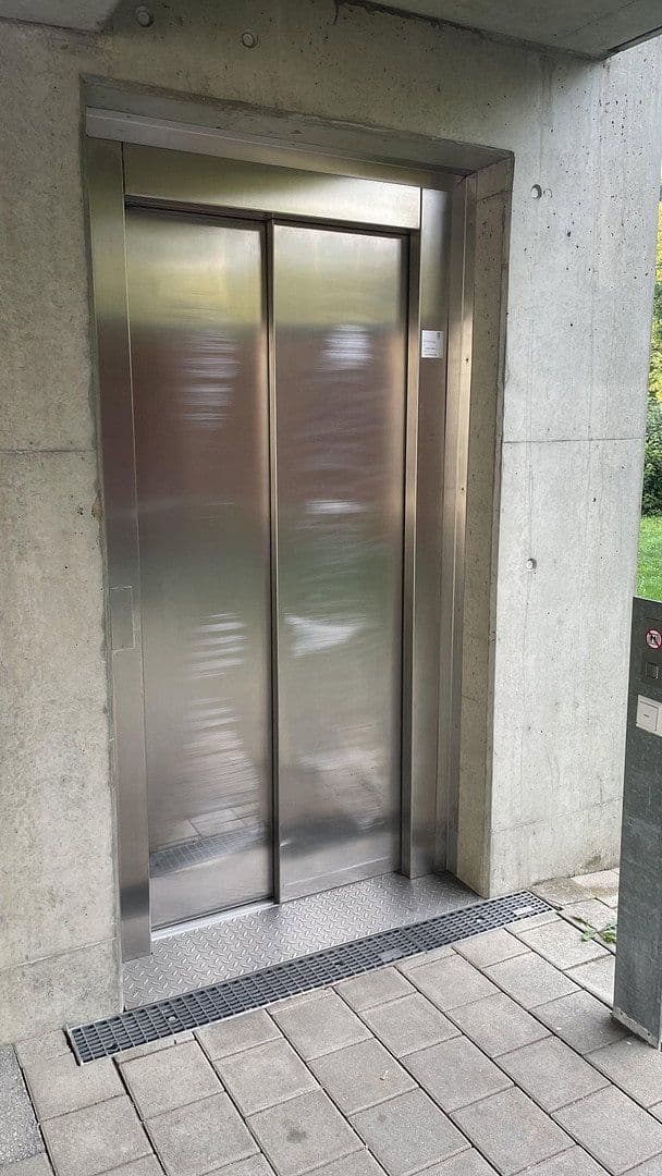Prenájom bytu 3-izbový 97 m², Herrenmühlstraße 19-2, Bad Mergentheim, Bádensko-Wurttembersko Prenájom bytu 3-izbový 97 m², Herrenmühlstraße 19-2, Bad Mergentheim, Bádensko-Wurttembersko