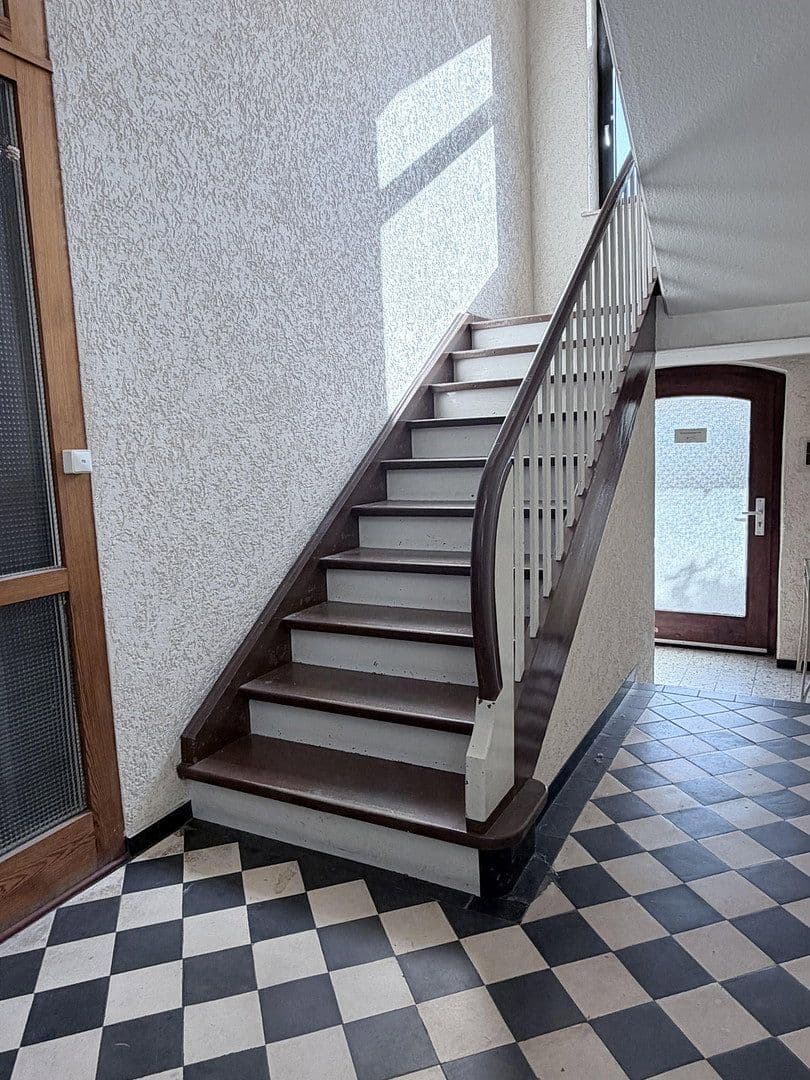 Prenájom bytu 4-izbový 102 m², Alfred-Delp-Straße 16, Hanau, Hesensko Prenájom bytu 4-izbový 102 m², Alfred-Delp-Straße 16, Hanau, Hesensko