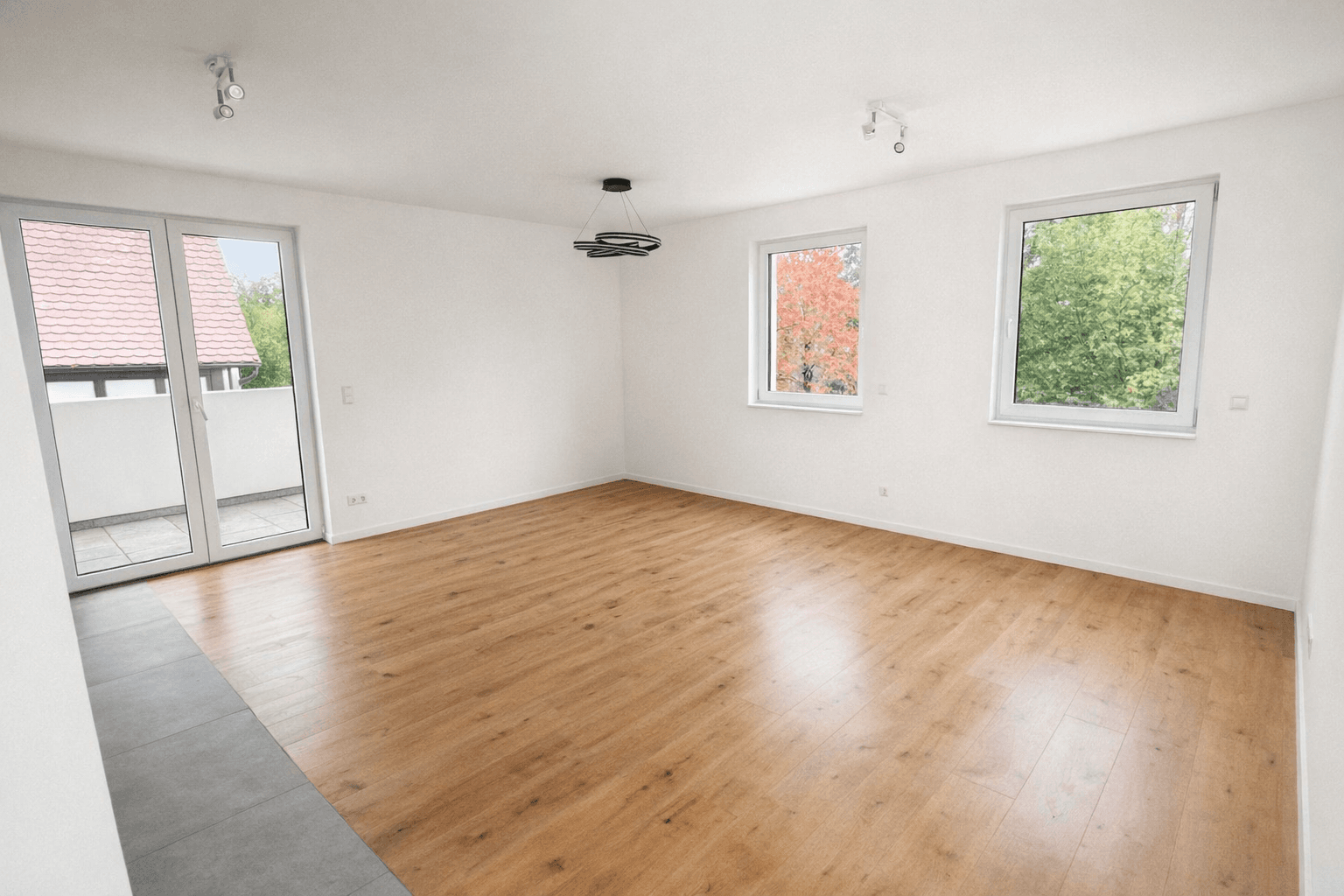 Prenájom bytu 4-izbový 85 m², Holzgasse 8, Lustadt, Porýnie-Falcko Prenájom bytu 4-izbový 85 m², Holzgasse 8, Lustadt, Porýnie-Falcko