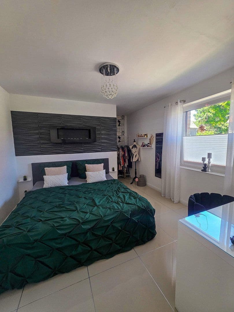 Predaj domu 177 m², pozemok 438 m², Haller Straße 15, Werther (Westf.), Severné Porýnie - Westfálsko Predaj domu 177 m², pozemok 438 m², Haller Straße 15, Werther (Westf.), Severné Porýnie - Westfálsko