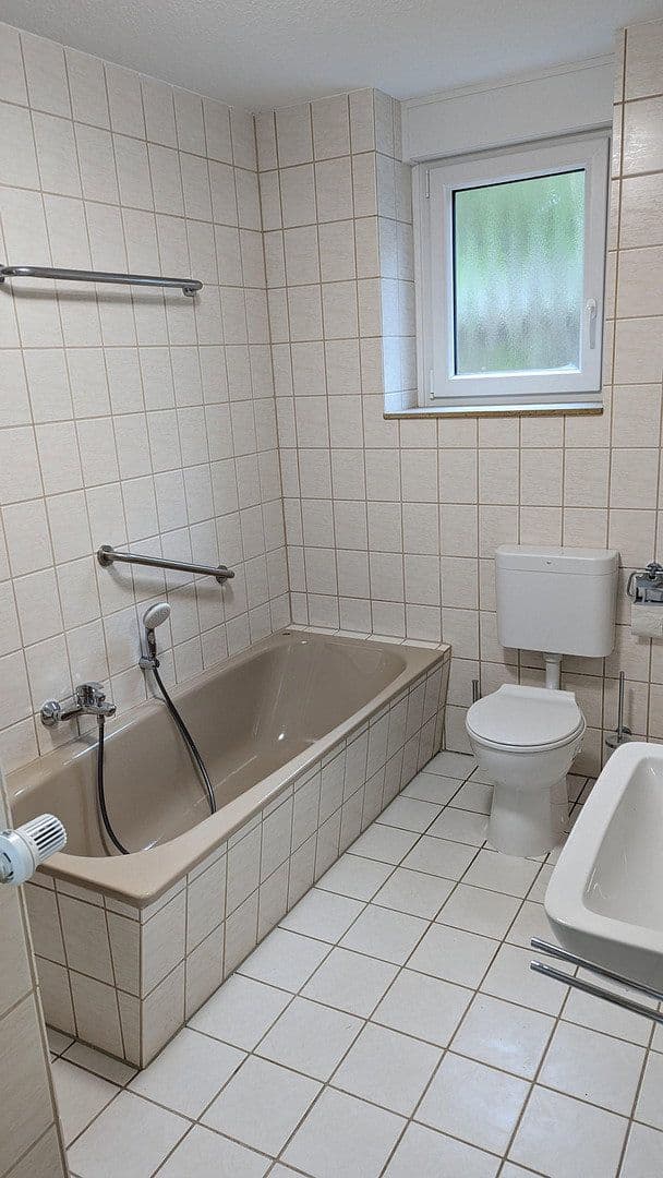 Predaj domu 392 m², pozemok 2.054 m², Waldeck, Hesensko Predaj domu 392 m², pozemok 2.054 m², Waldeck, Hesensko