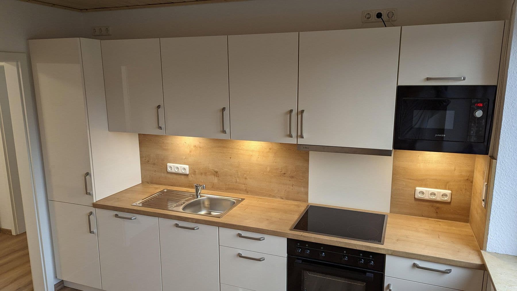Predaj domu 392 m², pozemok 2.054 m², Waldeck, Hesensko Predaj domu 392 m², pozemok 2.054 m², Waldeck, Hesensko