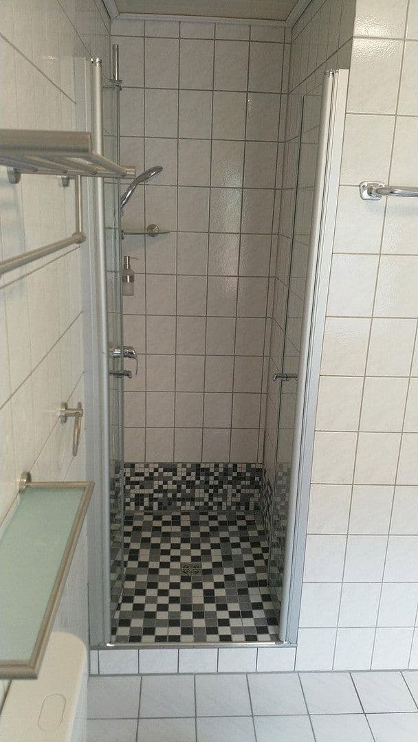 Predaj domu 392 m², pozemok 2.054 m², Waldeck, Hesensko Predaj domu 392 m², pozemok 2.054 m², Waldeck, Hesensko