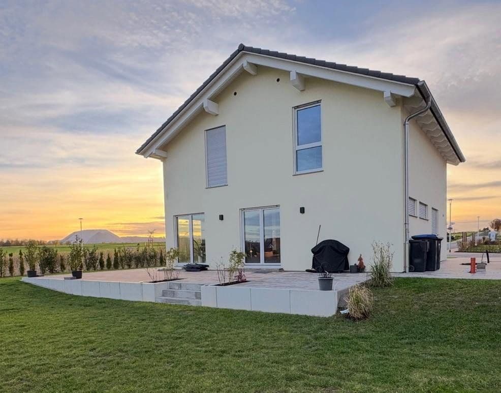 Predaj domu 141 m², pozemok 782 m², Wildeck, Hesensko Predaj domu 141 m², pozemok 782 m², Wildeck, Hesensko