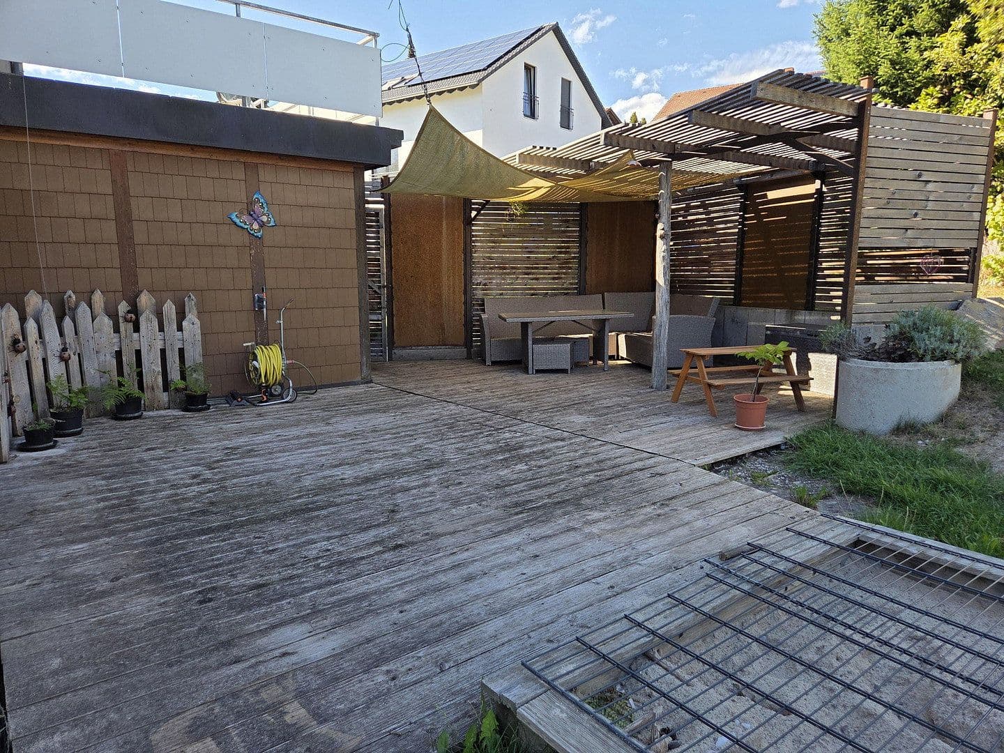 Predaj domu 260 m², pozemok 2.052 m², Niedereschach, Bádensko-Wurttembersko Predaj domu 260 m², pozemok 2.052 m², Niedereschach, Bádensko-Wurttembersko
