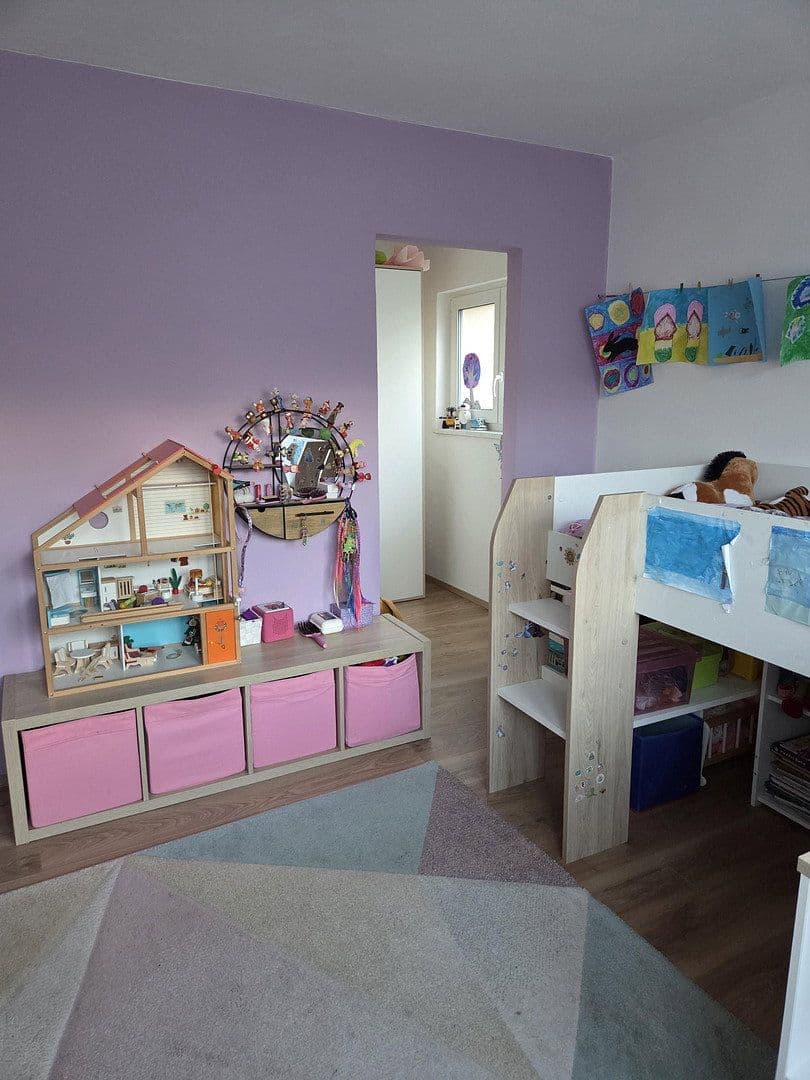 Predaj domu 260 m², pozemok 2.052 m², Niedereschach, Bádensko-Wurttembersko Predaj domu 260 m², pozemok 2.052 m², Niedereschach, Bádensko-Wurttembersko